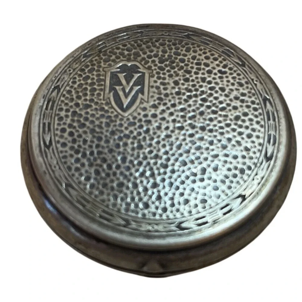 Vintage‎ Ornate Silver Tone Trinket Pill Box Hammered Metal Shield Design